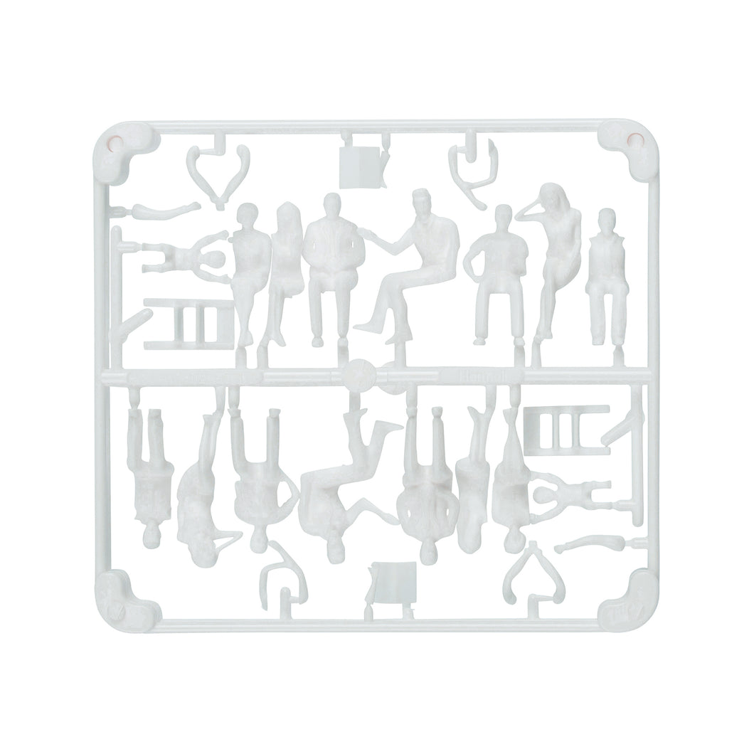 BULK PACK: HERMOLI SITTING FIGURES, M=1:50